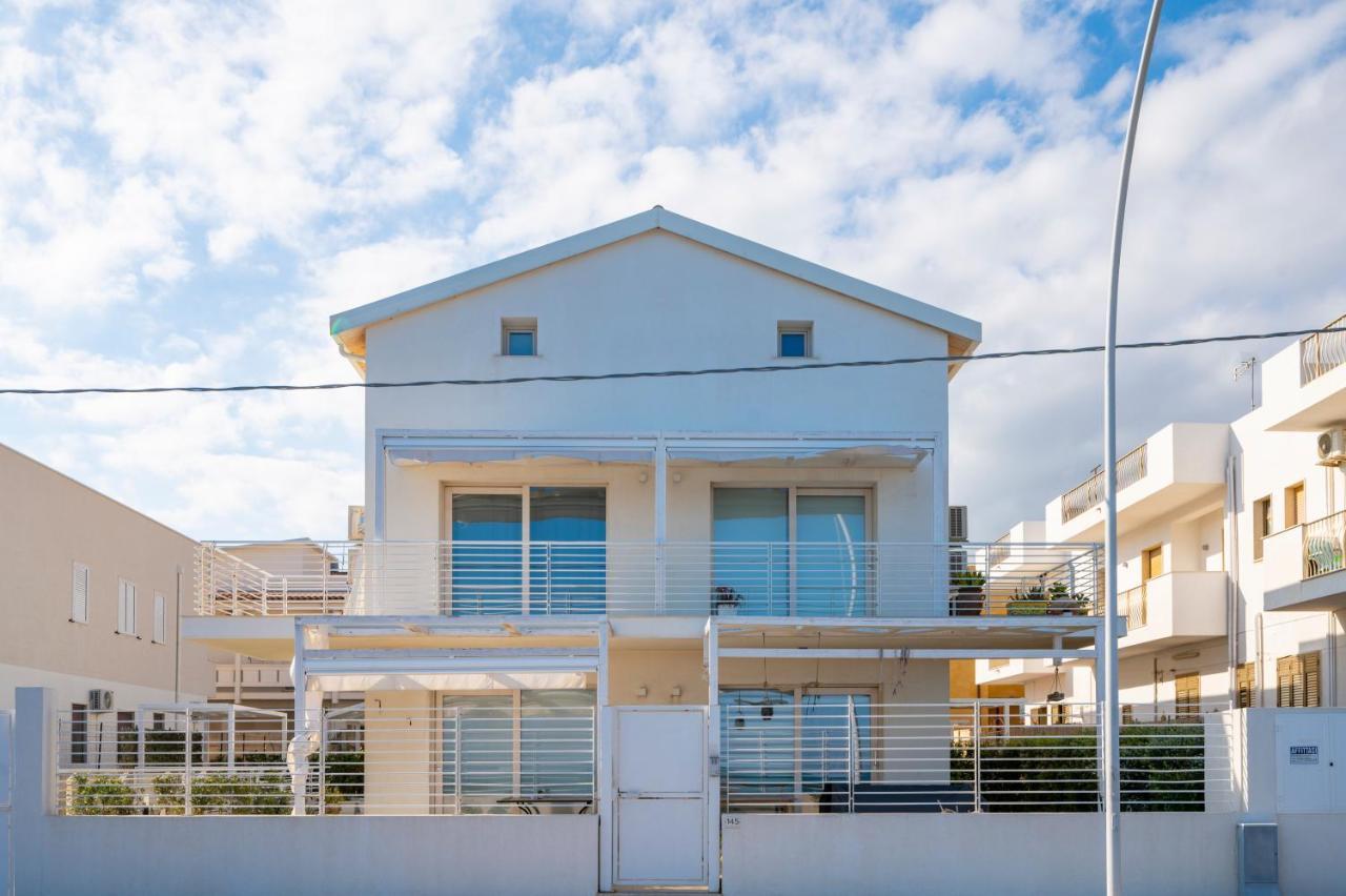 Luci Apartment Sea Beach Avola Exterior foto